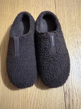 Bombas Brown Sherpa Slip-On Slipper with Rubber Sole